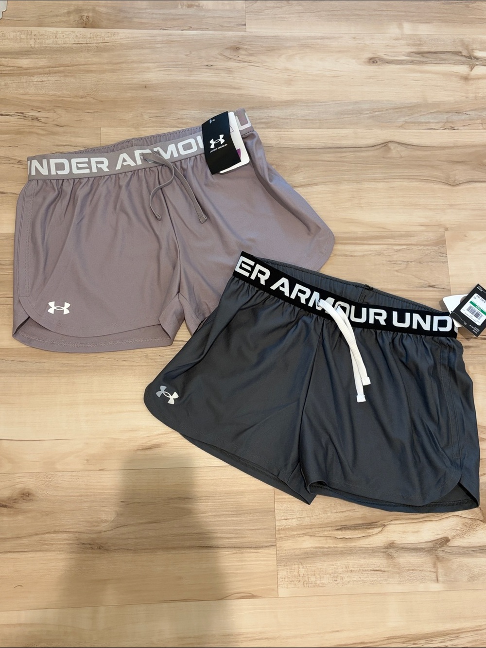 Under Armour Workout Shorts Set - Grey & Charcoal NWT Youth Large